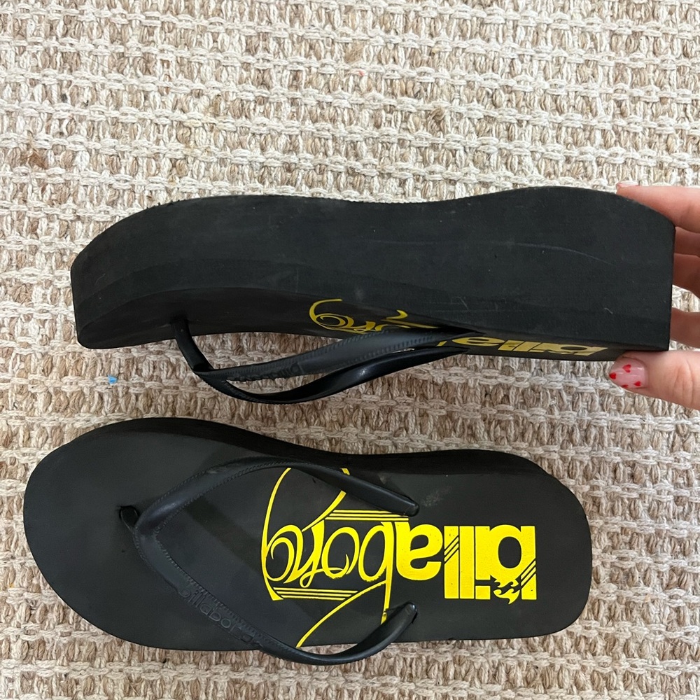 Billabong Black and Yellow Sandals for Women